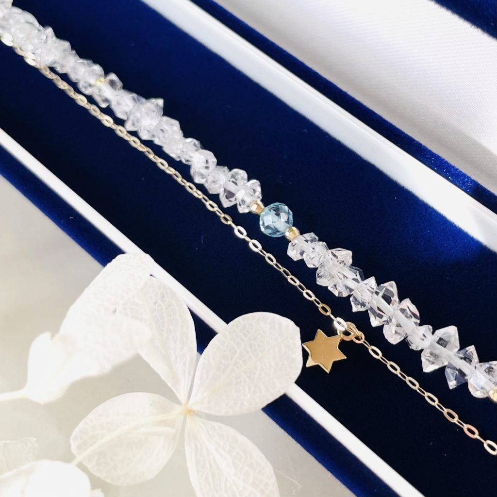 ハーキマーダイヤとブルートパーズのブレスレット